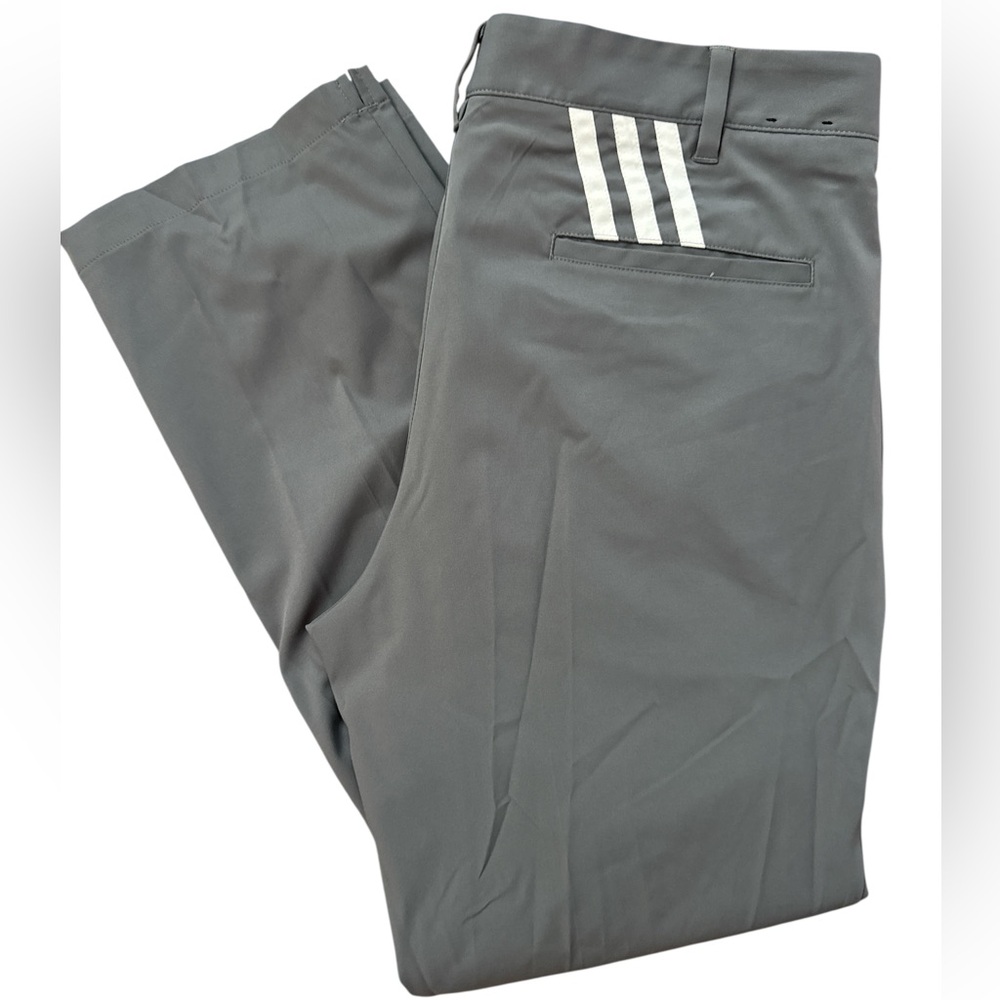 Adidas‎ Men’s Gray Golf Pants Size 35x30 Logo Sports Casual Golfer Athletic